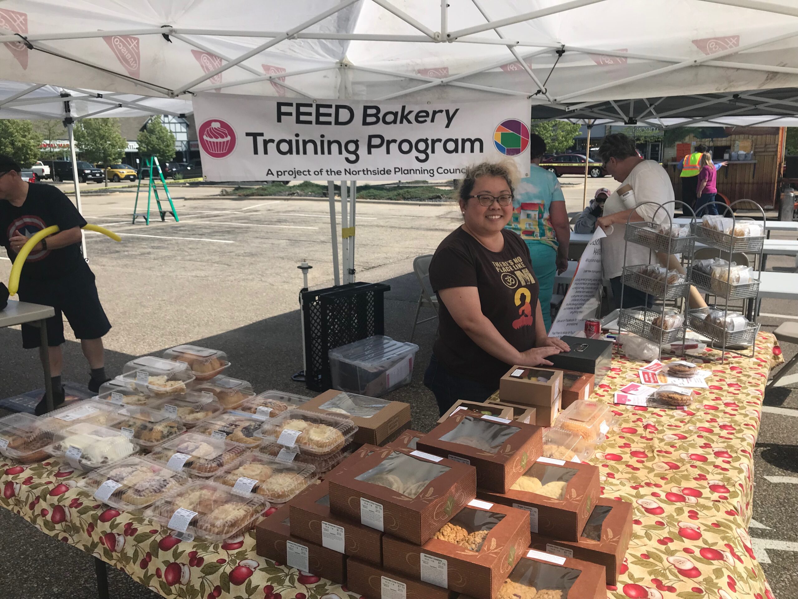 FEEDBakery Market Stand